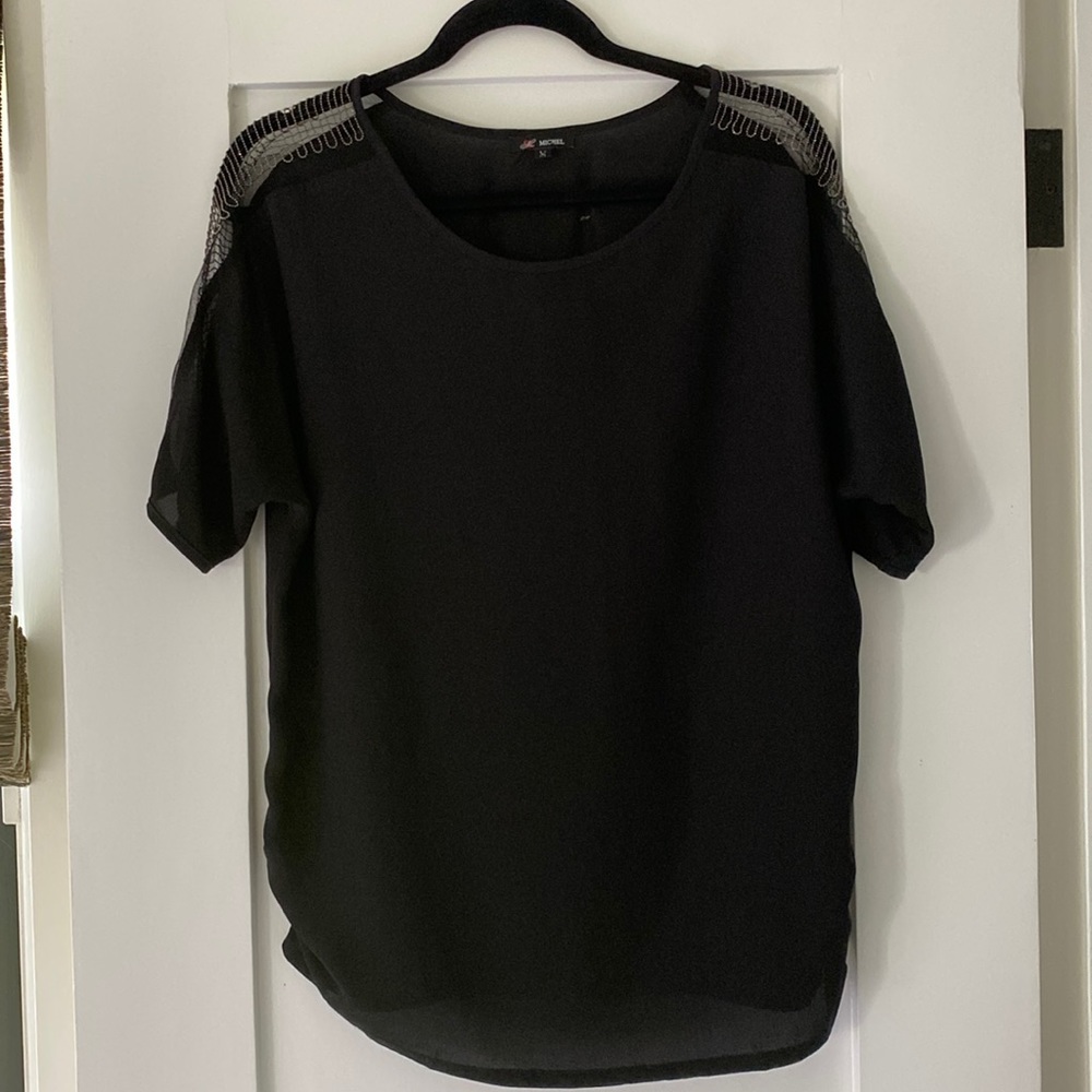 Nice Women’s Michel Flowy Black Top Blouse with Beaded Sleeve Sz M